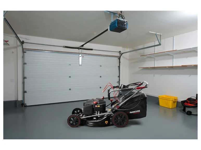 PARKSIDE PERFORMANCE® Tondeuse à gazon à essence PBRM 53 A1. 20 V